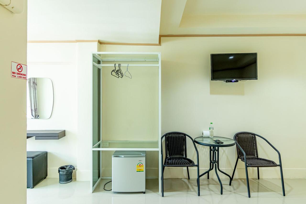 Ice Residence Hotel Bang Sao Thong Extérieur photo
