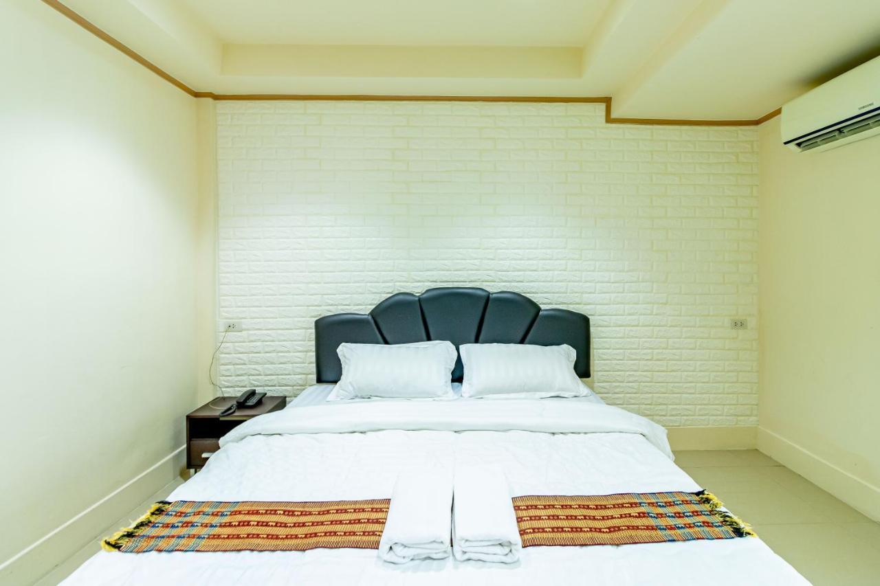Ice Residence Hotel Bang Sao Thong Extérieur photo