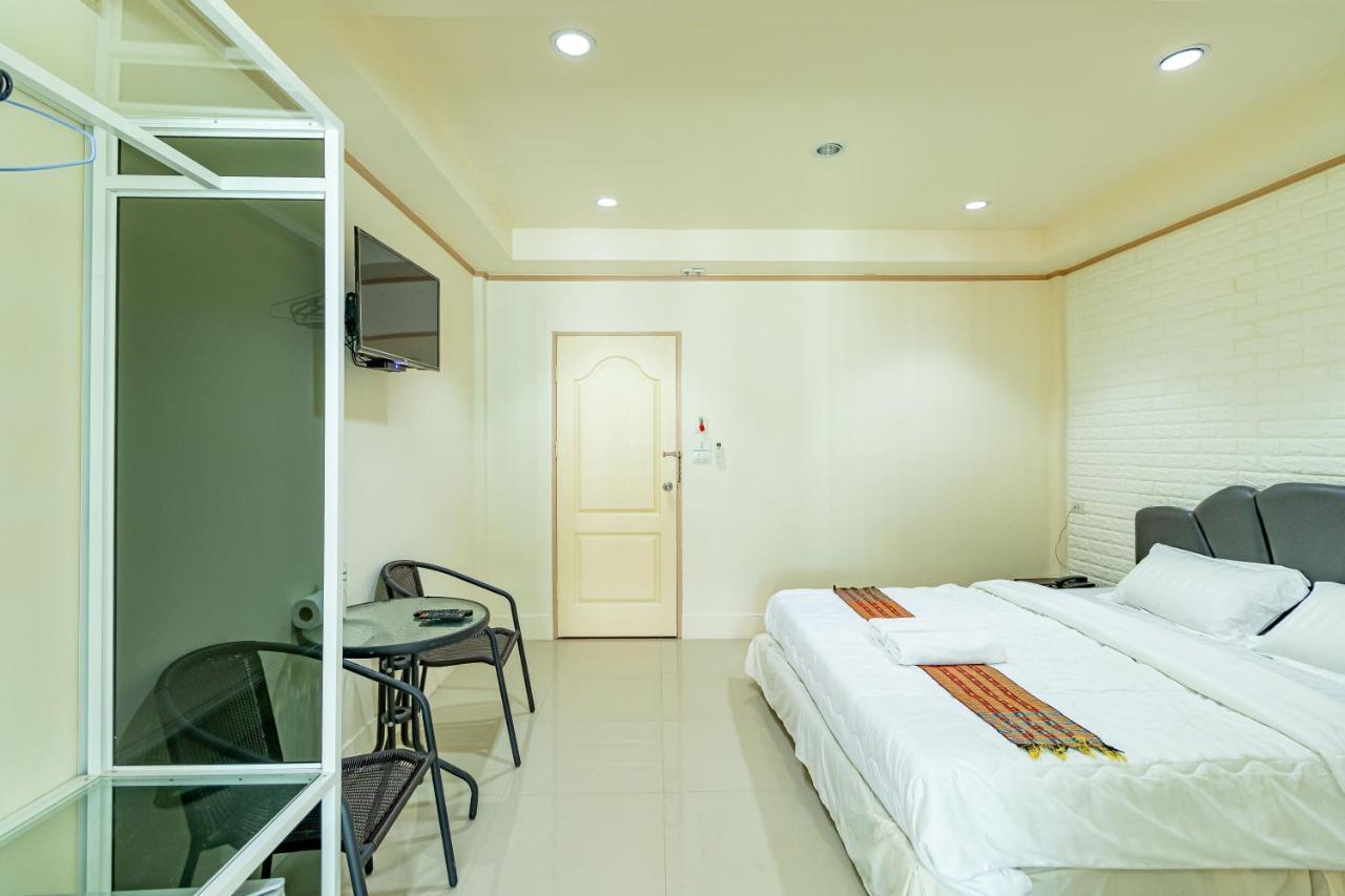 Ice Residence Hotel Bang Sao Thong Extérieur photo
